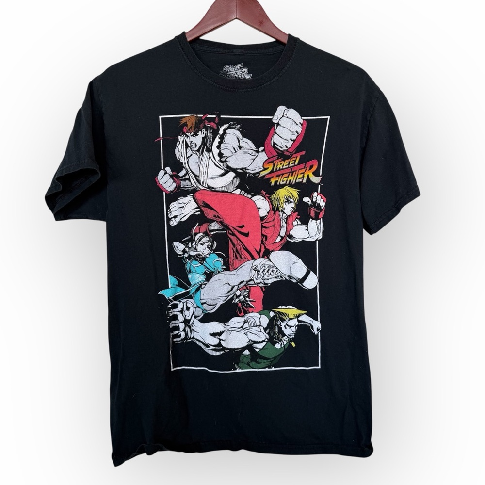 Capcom Street Fighter Black Graphic Tee Size Medium Slim Fit Short Sleeve